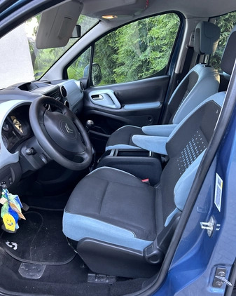 Citroen Berlingo cena 22400 przebieg: 198065, rok produkcji 2013 z Szczecin małe 121